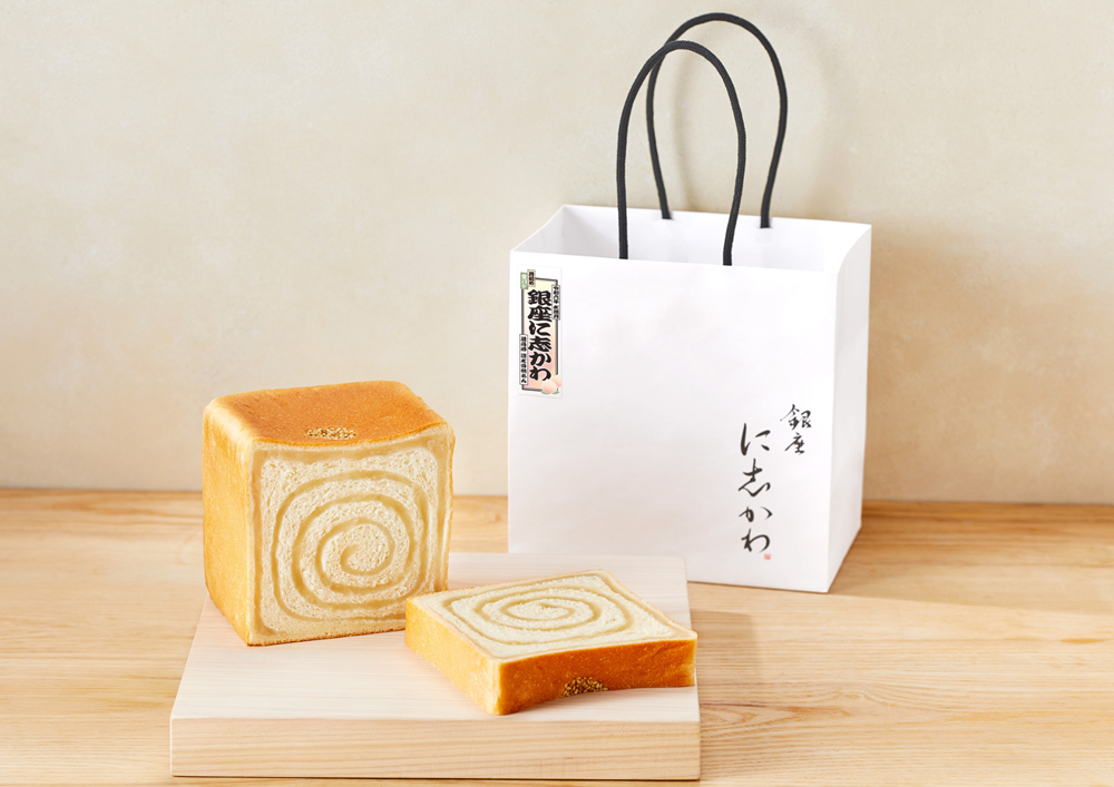 福山市人気パン屋2025年6月最高峰清水白桃あん