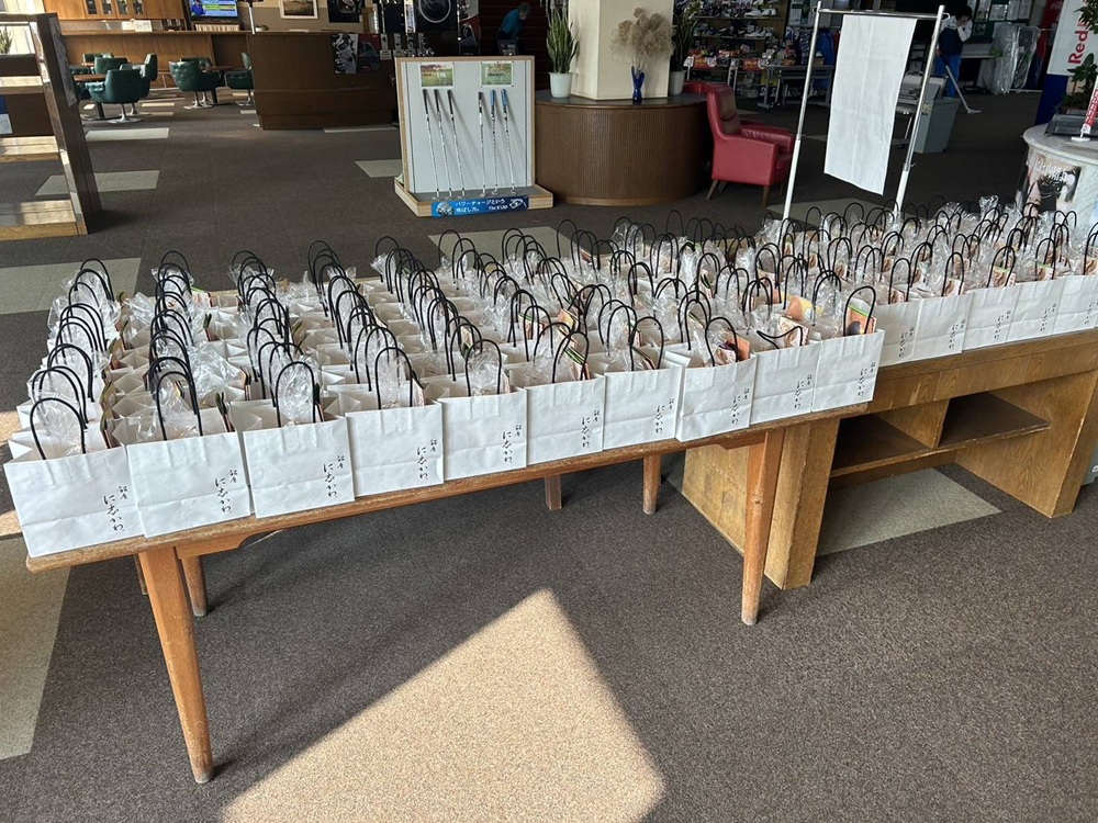 銀座に志かわ広島福山店配達ゴルフ②