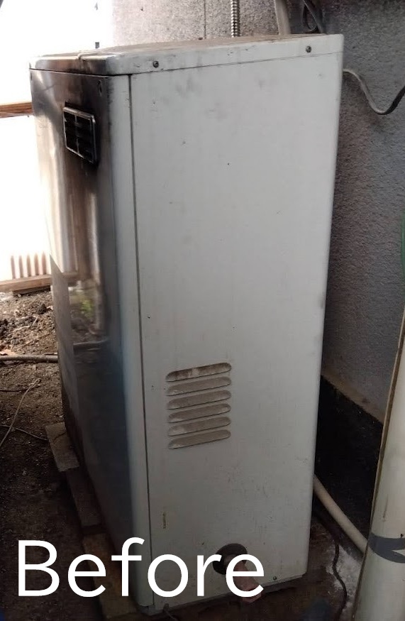 福山市にて黒煙トラブルが起きる石油ボイラーからPalomaガス給湯器への交換工事③ビフォー