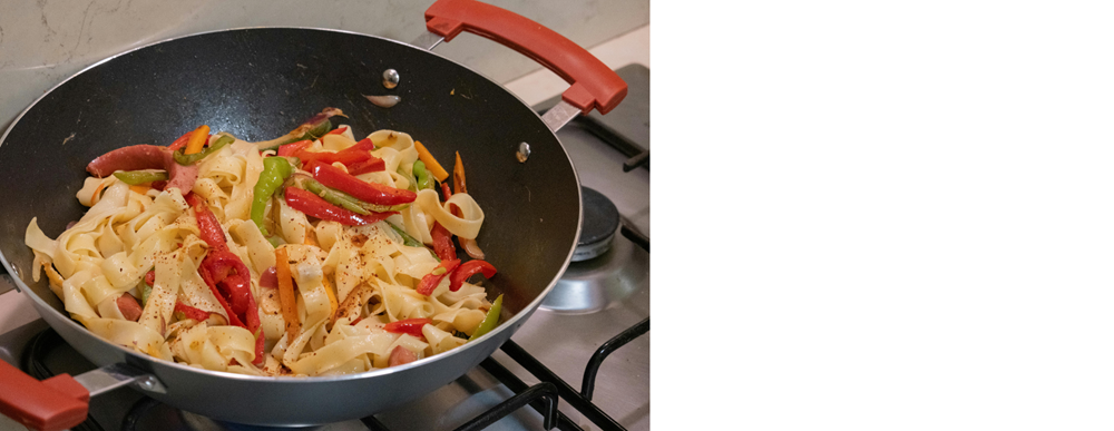 広島ガス住設(株)画像キッチン炒め物