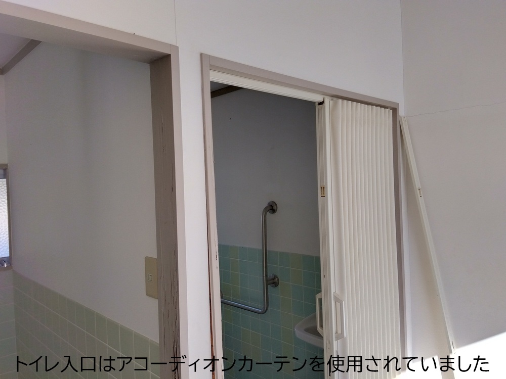 【鳥取県日野町】公民館トイレ入口改修工事｜老朽化した施設を安全で快適な空間へ改修前トイレ入口